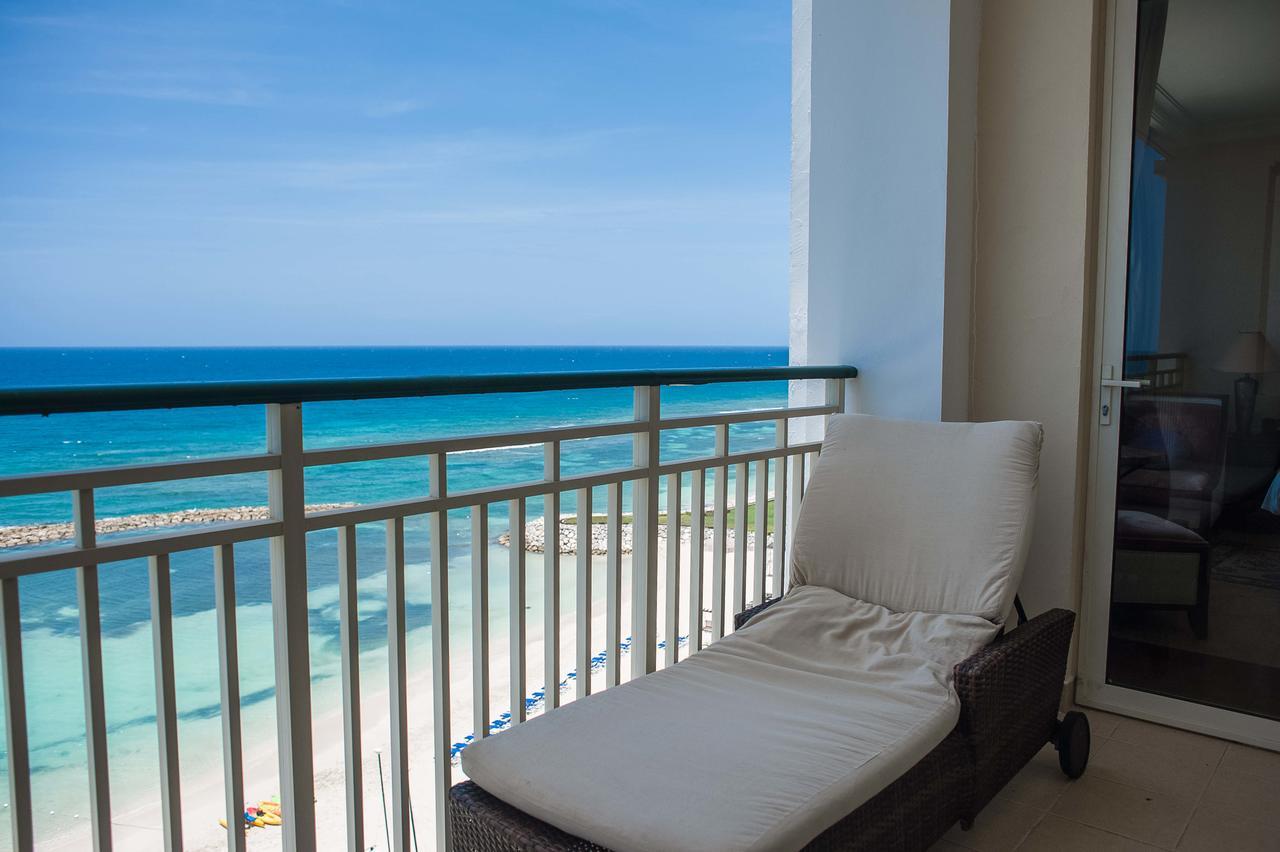 Palmyra Luxury Beach Condos Montego Bay Exterior photo